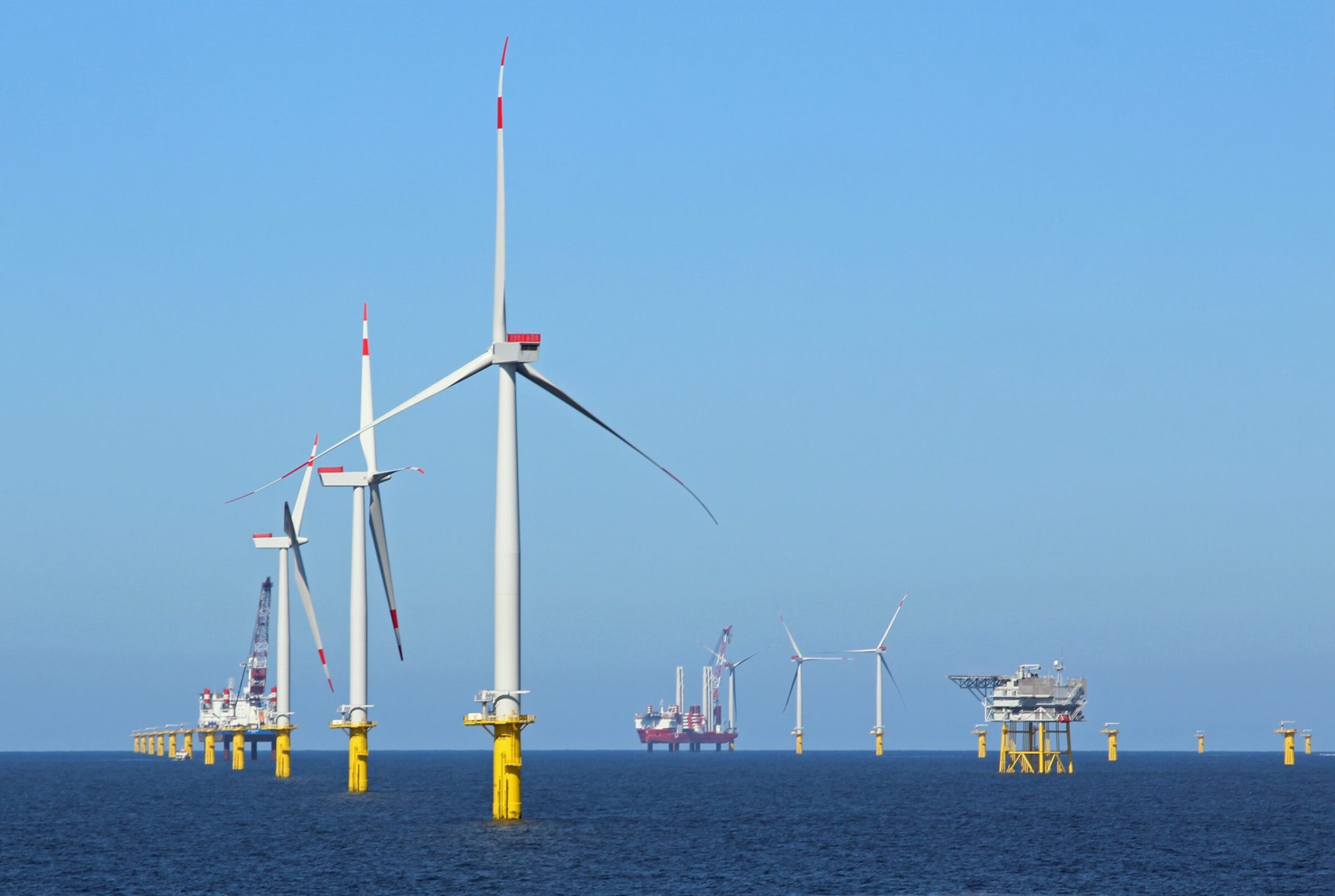 US Offshore Wind Transmission: Holistic Planning and Challenges