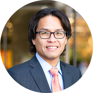 Vision care, Dress shirt, Forehead, Face, Glasses, Smile, Chin, Eyebrow, Tie, Sleeve