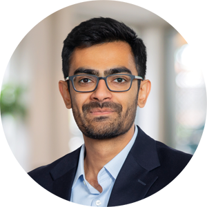 Vision care, Forehead, Glasses, Smile, Chin, Eyebrow, Beard, Jaw, Eyewear, Sleeve